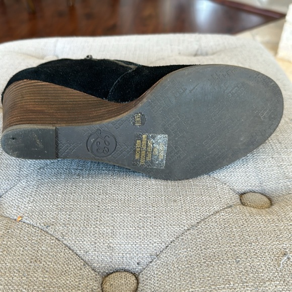 Wedge Boots - Picture 5 of 12